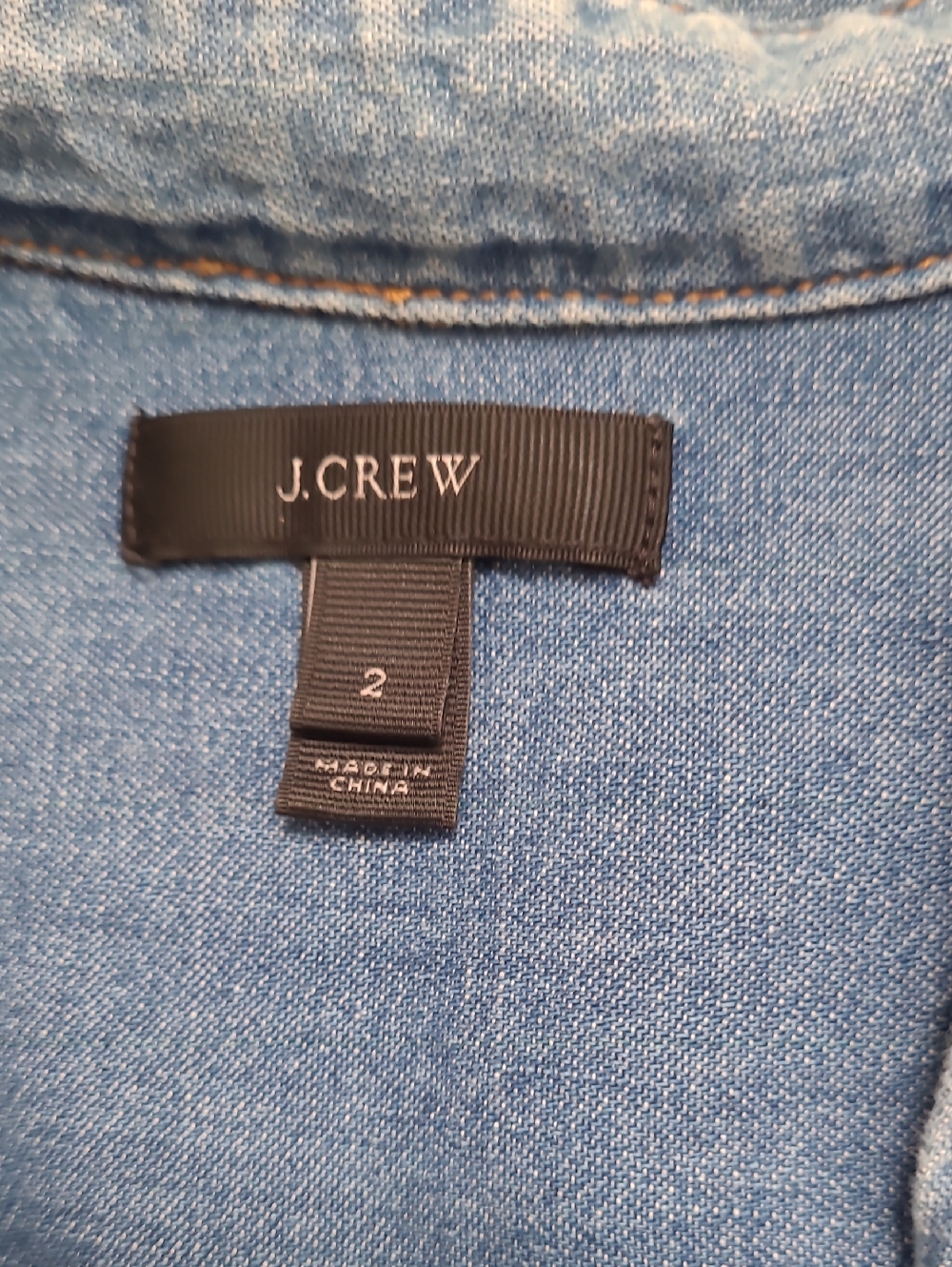 J. Crew Light Blue Denim Popover Shirt Size 2 - Picture 2 of 6